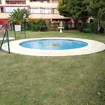 En